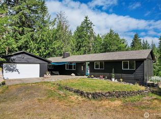 2958 NW Four Wheel Drive, Seabeck, WA 98380