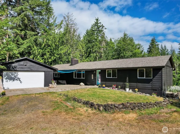 2958 NW Four Wheel Drive, Seabeck, WA 98380