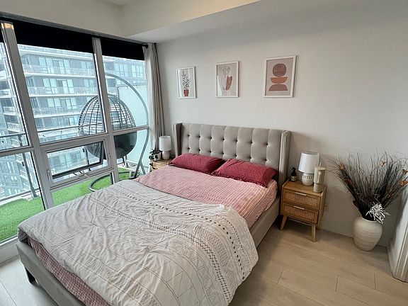 5th image of 2200 Lake Shore Blvd W Unit 2202