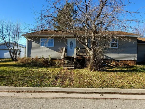 251 Lakin Ave SW, Kelliher, MN 56650