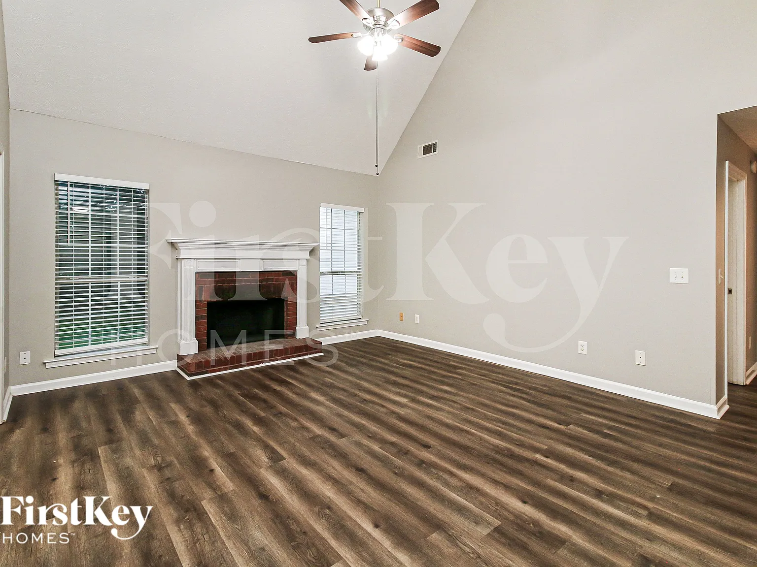 3 bed, 2.0 bath, 1613 sqft, $1,775 — Photo 3