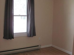 42 Grammont Rd, Worcester, MA 01607