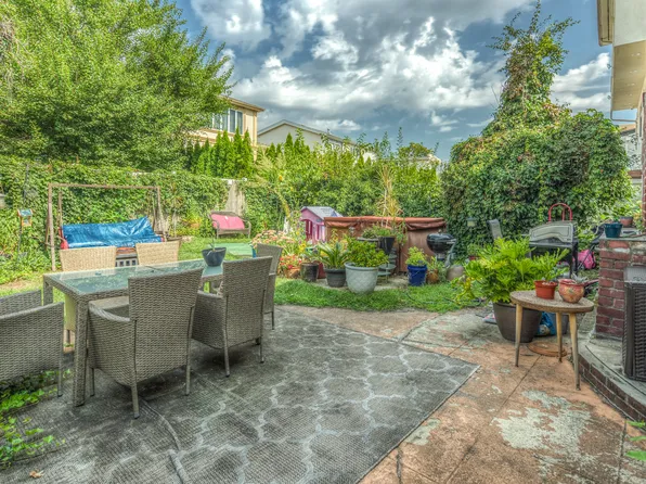 226 Whitman Drive image 16 of 20