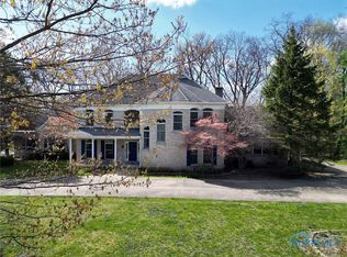 25815 W River Rd, Perrysburg, OH 43551