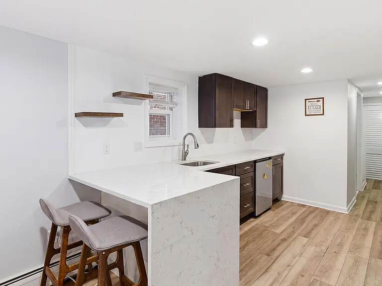 38 Woodcliff Ave — Photo 28