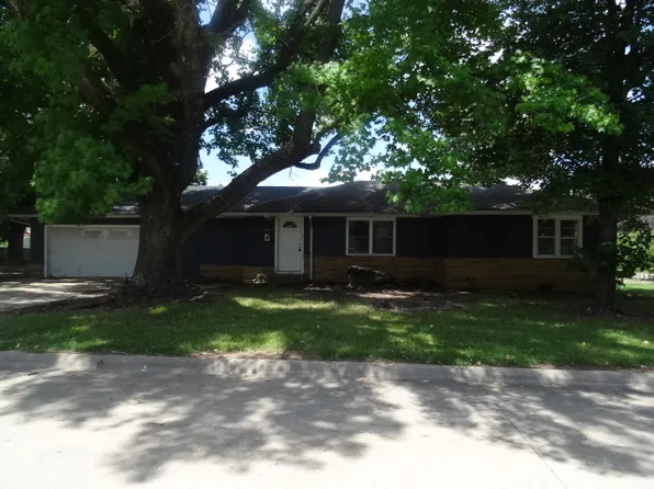 1202 Davis Ave, Springdale, AR 72764