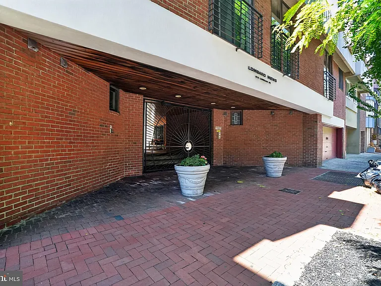 812 Lombard St #4 — Photo 39