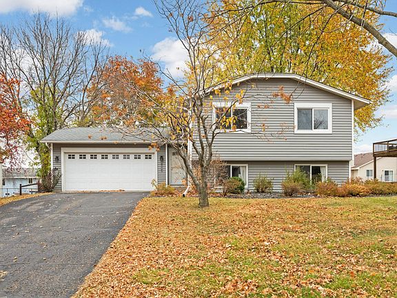 2nd image of 1093 Hillcrest Dr
