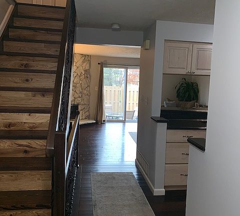 5th image of 1089 Sunhaven Dr