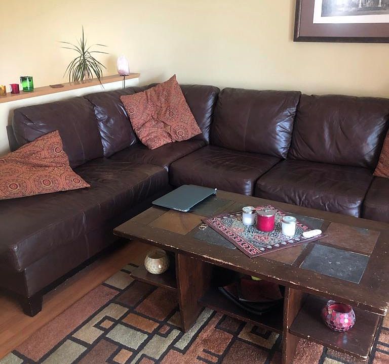 1st image of 1633 Forest Glen Cir