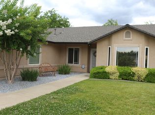 843 Paramount Way, Redding, CA 96003