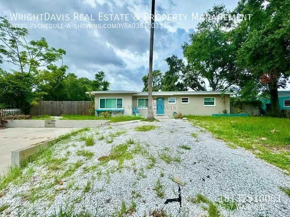 3957 Wahoo Dr SE, Saint Petersburg, FL 33705