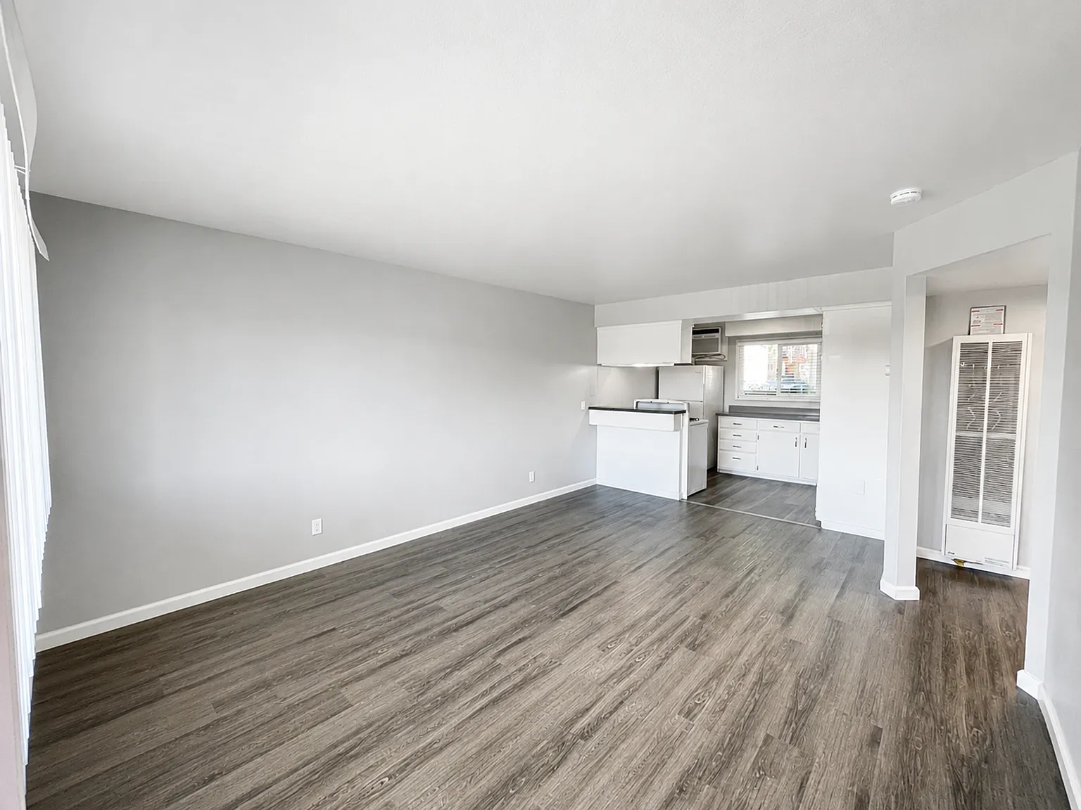 Courtside Apartments — Photo 2