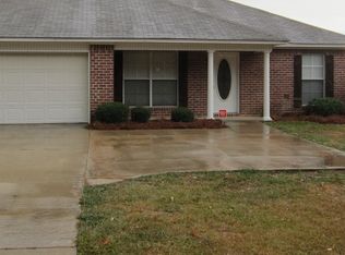 523 King Ranch Rd, Canton, MS 39046