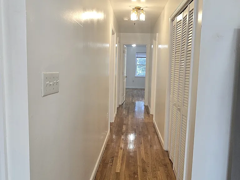 12 Bergen Ave #2 — Photo 7