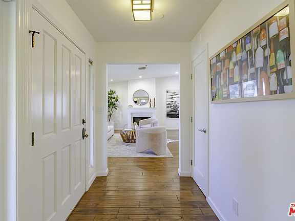 4th image of 1245 N Ogden Dr