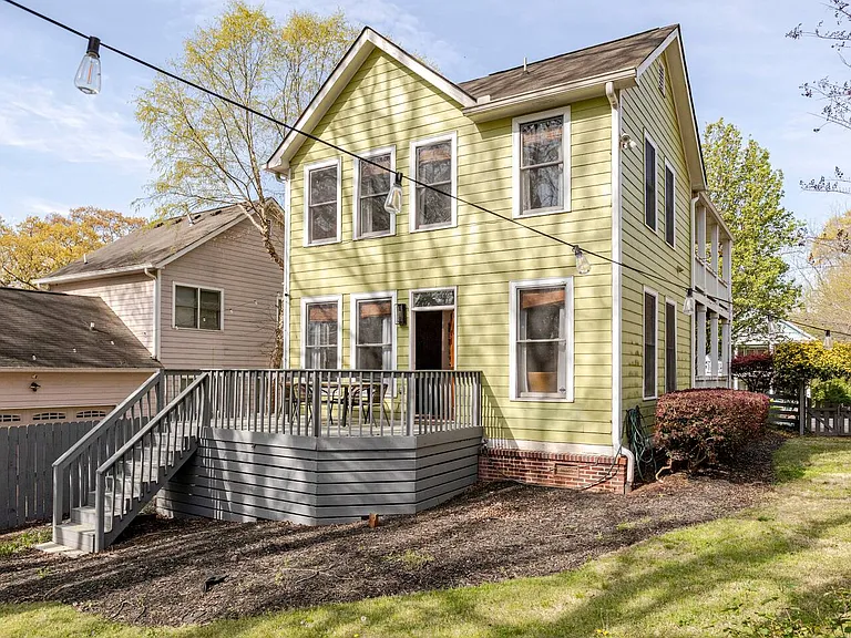 992 Fern Ave SE — Photo 16