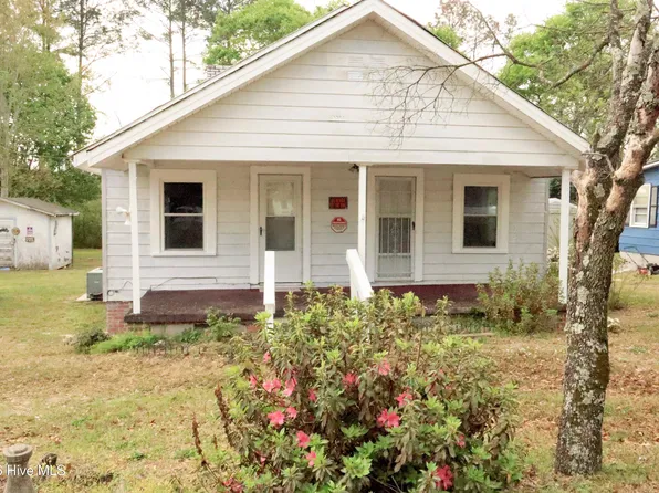 17761 Saint Johns Church Road, Laurel Hill, NC 28351