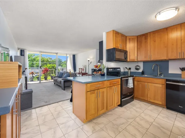 95-2055 Waikalani Pl APT B105, Mililani, HI 96789