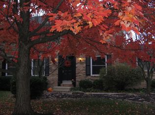 3827 Saddlebrook Ct, Columbus, OH 43221