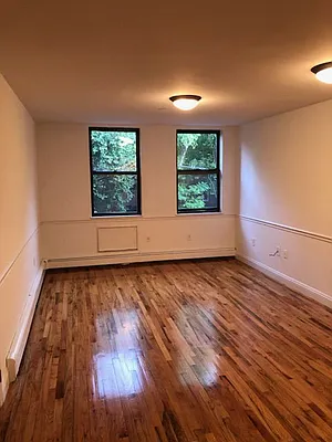 Rented by LDMI Realty Group LLC | media 14