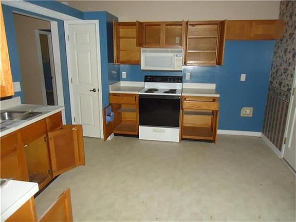 5th image of 4549 Caraway Dr