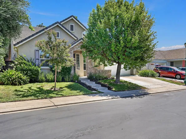 212 Coastal Ln, Waterford, CA 95386