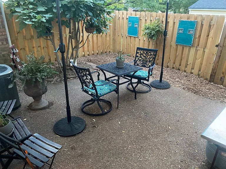 Cottage Pl — Photo 27