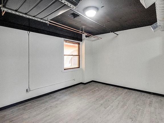 4th image of 620 S 3rd St #309
