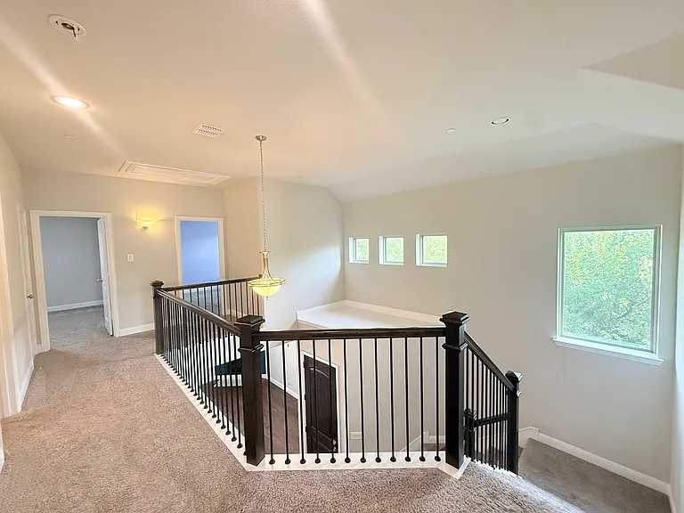 6300 Hermosa Dr — Photo 19