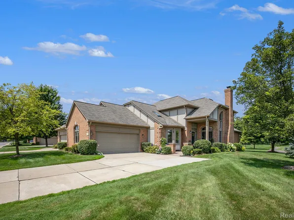 2585 Marissa Way, Shelby Township, MI 48316