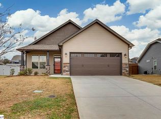 18 Forest Ridge Way, Greenville, SC 29617