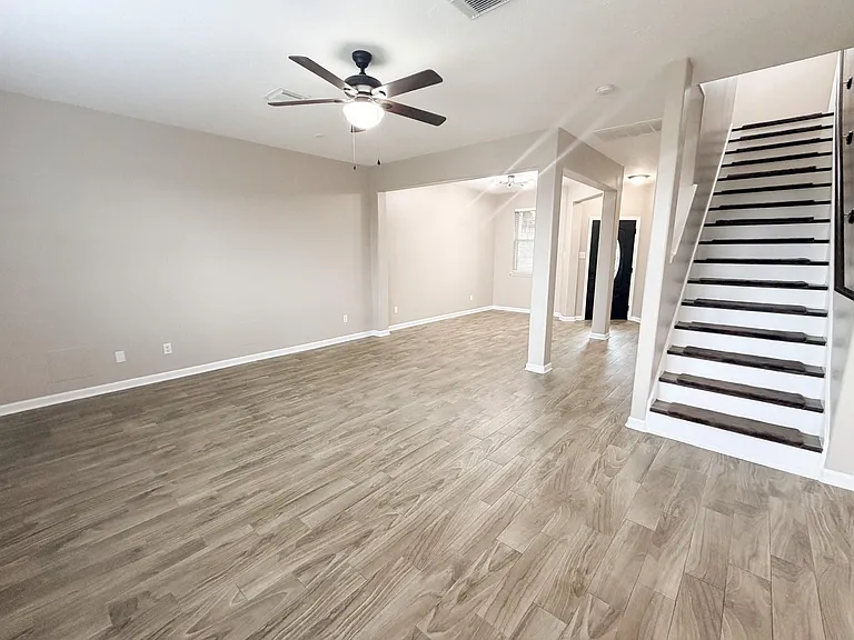 4422 Park Trail Ln — Photo 5