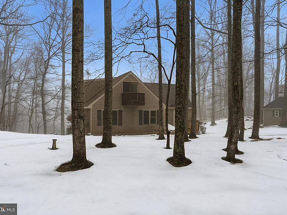 3rd image of 453 Lost Valley Rd