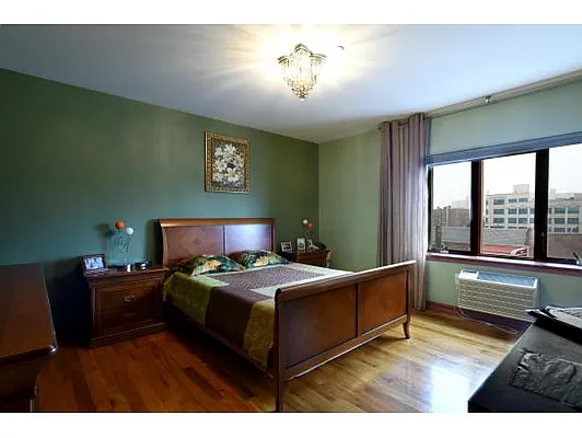 Sold by Ilite Realty Inc | media 4