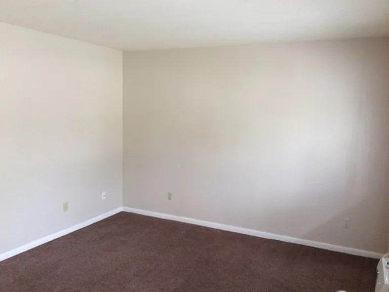 3500 Warsaw St — Photo 4