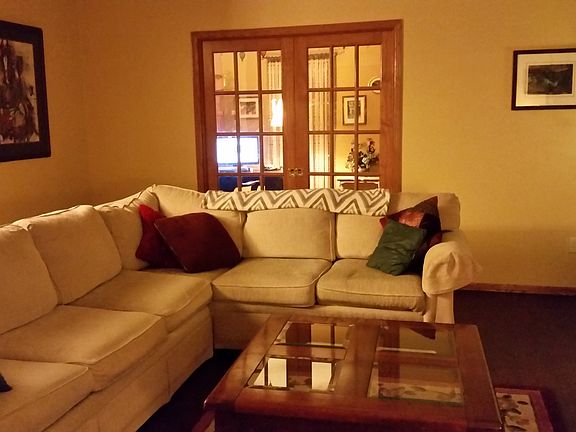 Livingroom view to Den