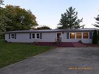 1st image of 7 Windsor Dr