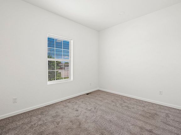 3rd image of 2414 Pelican Way