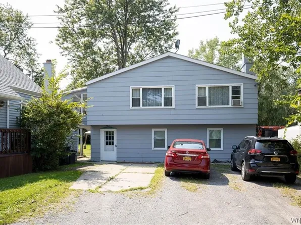 4490 Camp Rd, Hamburg, NY 14075