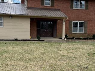 425 W Chulahoma Ave, Holly Springs, MS 38635