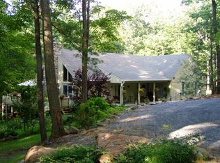 307 Spring Hill Ln, Lebanon, PA 17042