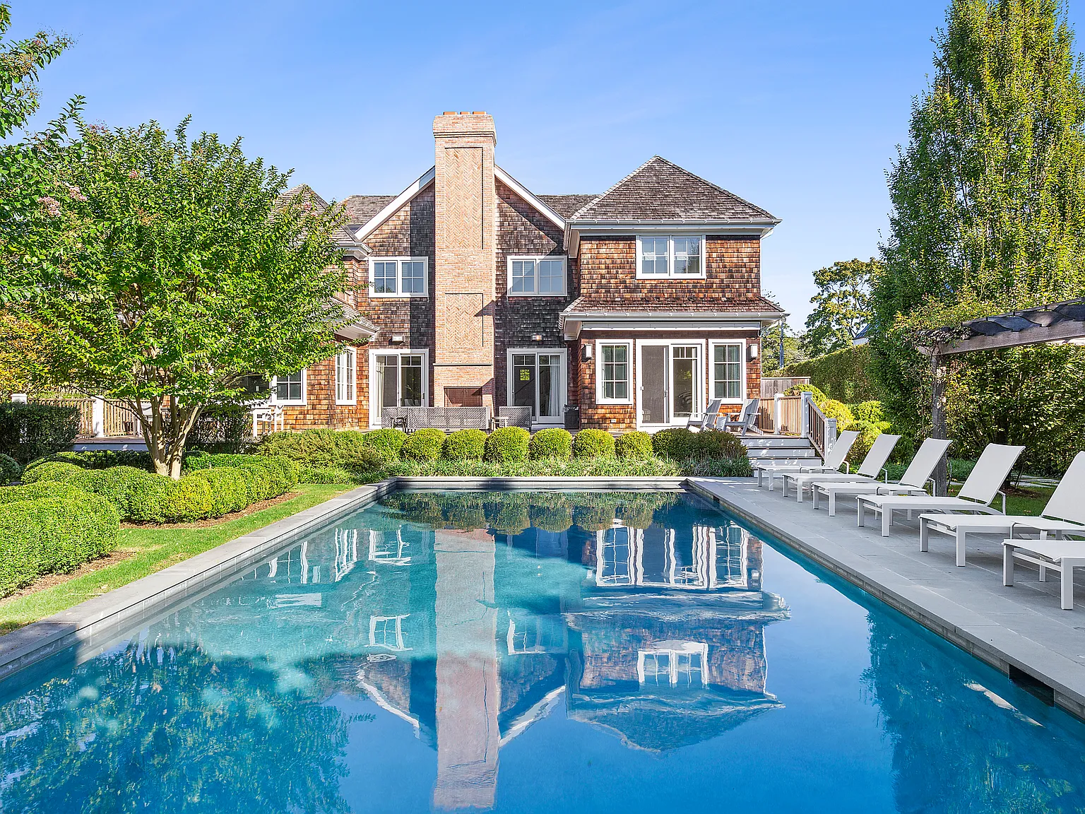 Immaculate Bridgehampton Village Rental — Photo 1