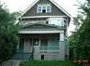 2528 N 39th St, Milwaukee, WI 53210