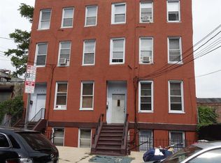 196 Bay St, Jersey City, NJ 07302
