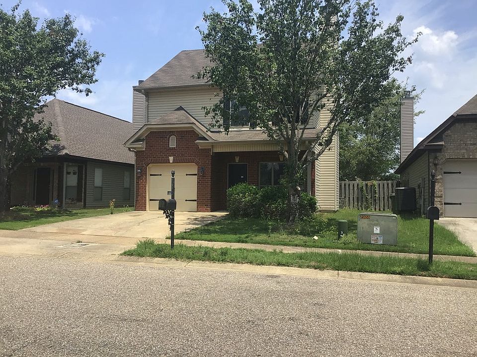 1st image of 448 Park Lake Dr