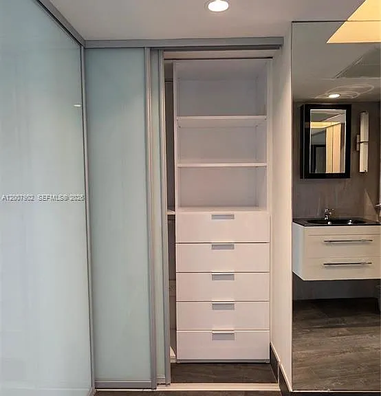 5255 Collins Ave #7G — Photo 27
