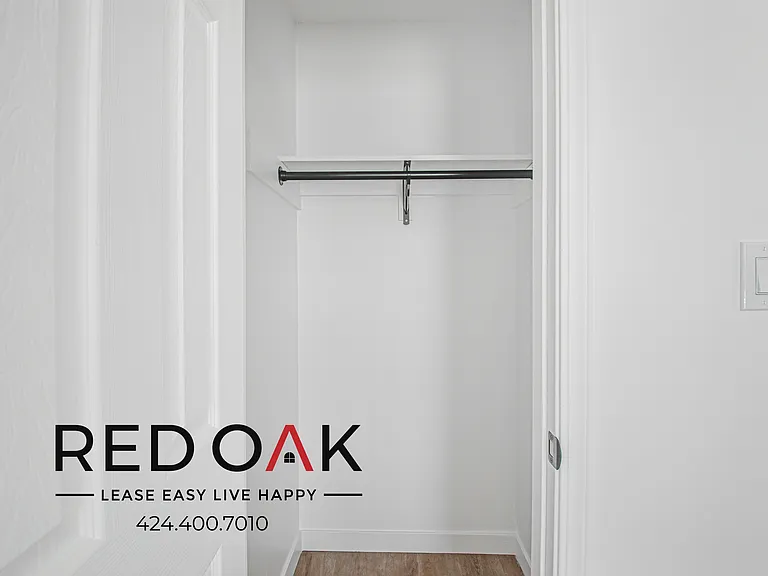 1212 E 76th Pl #7 — Photo 14