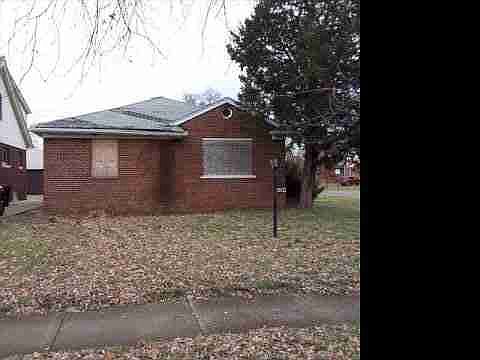 10422 W Outer Drive