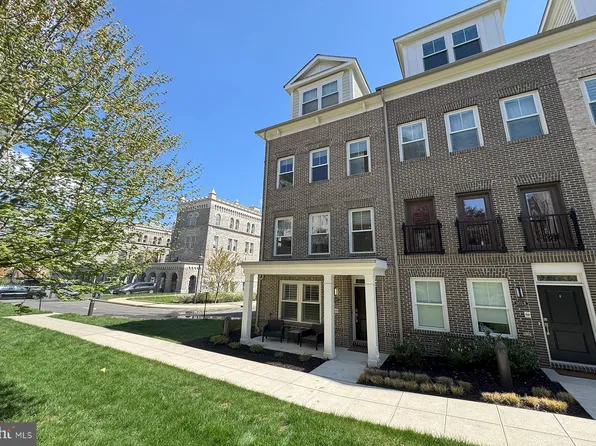 3020 7th St NE, Washington, DC 20017